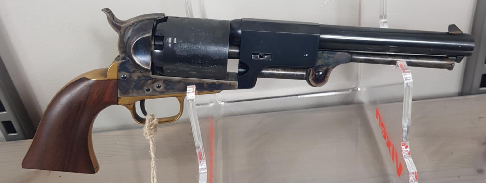 Colt U.S.M.R Svartkrut .44